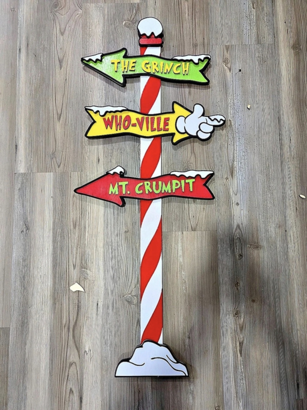 🎄💚 WHICH WAY TO WHO-VILLE?! 💚🎄 - Picture 3 of 12